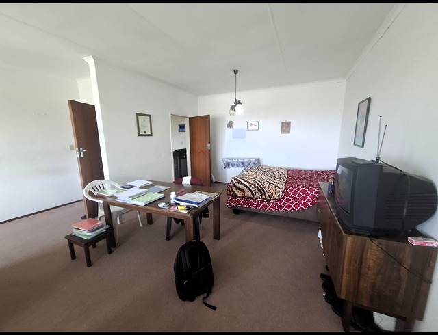 2 BEDROOM APARTMENT FOR SALE IN MANABA BEACH